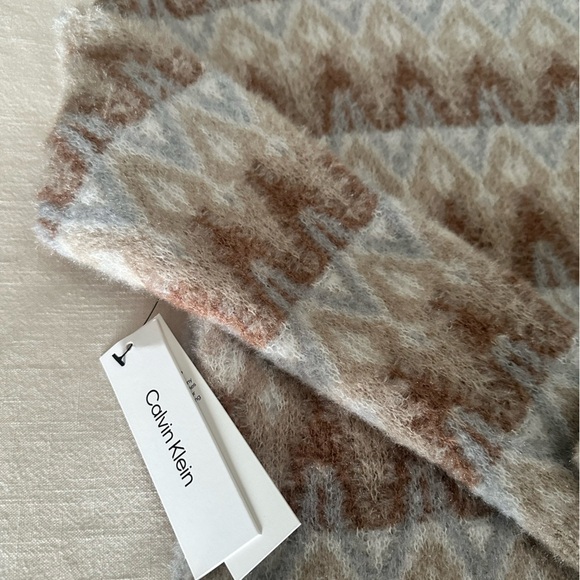 Calvin Klein Women’s Fair Isle Eyelash Long Sleeve Crewneck Sweater Size Small - Picture 8 of 8